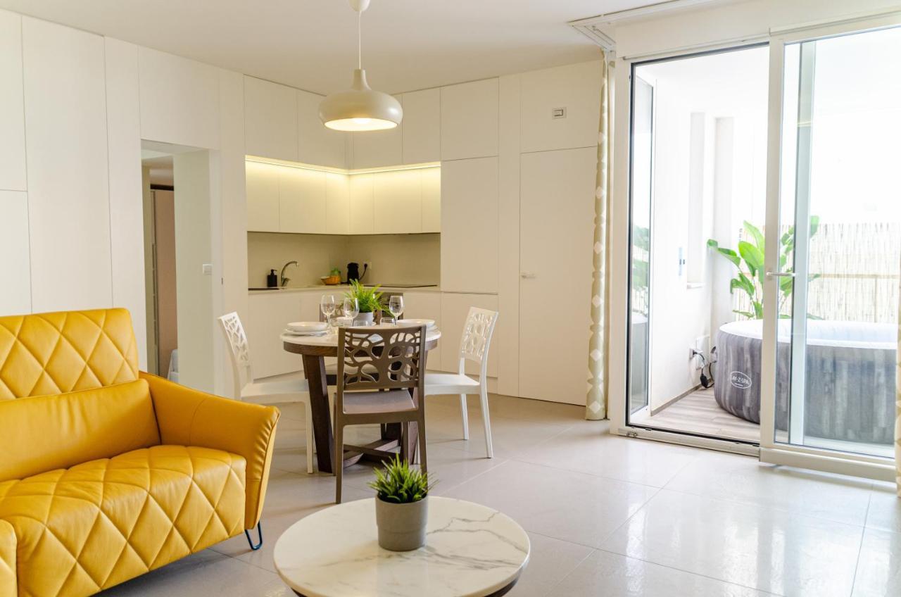 Appartamento Apulialux Polignano High Class / Jacuzzi + Parking Polignano a Mare Esterno foto